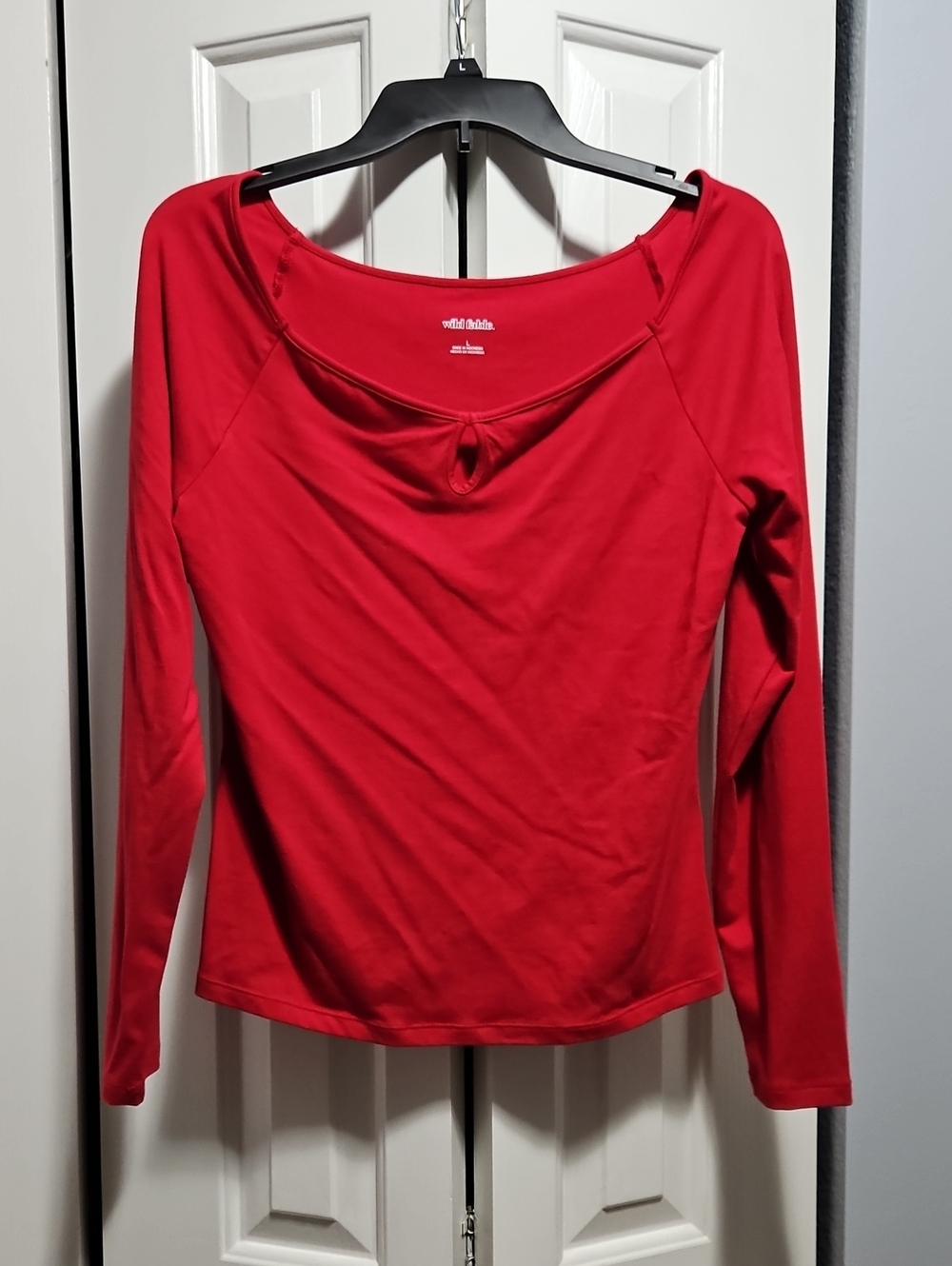 Wild Fable Target Scoop Neck Keyhole Top